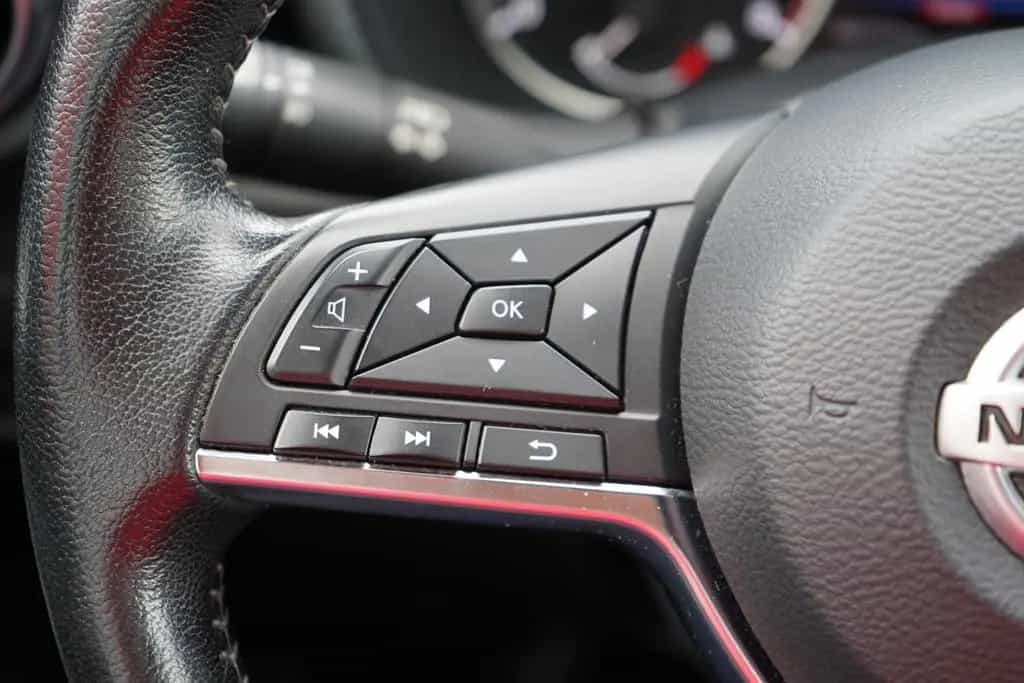 Nissan Juke 1.0 DIG-T N-Connecta Spurhalte Tempomat LED 11/2020-photo-19