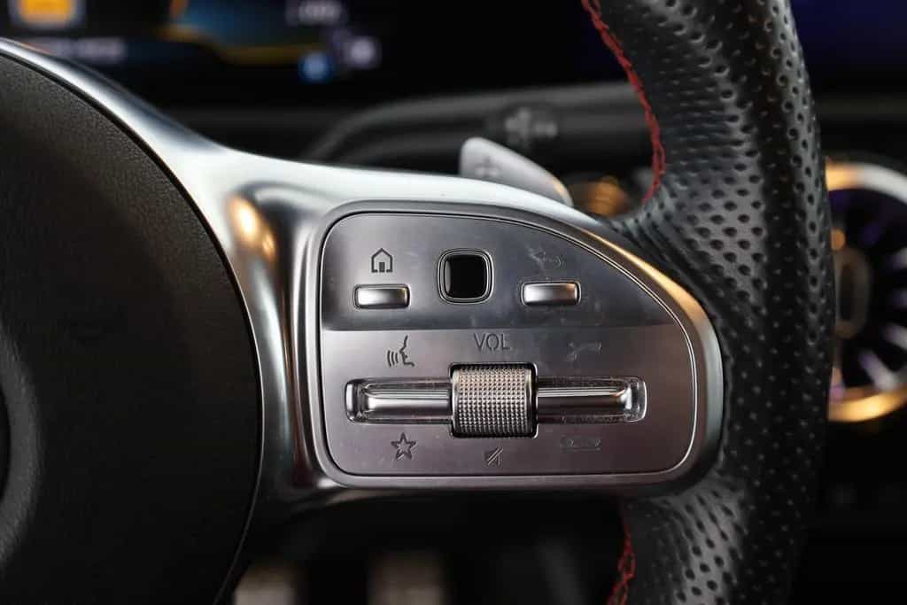 Mercedes-Benz CLA 35 AMG SB 4Matic LED Navi Sitzheizung PDC 07/2021-photo-17