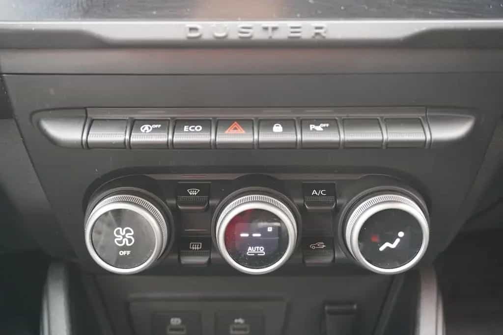 Dacia Duster II 1.3 TCE Extreme Navi Sitzheizung PDC 02/2023-photo-22