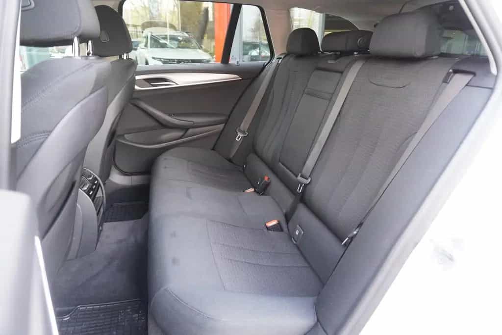 BMW 5 Series 520d xDrive LED Navi Tempomat Sitzheizung AHK 12/2018-photo-11