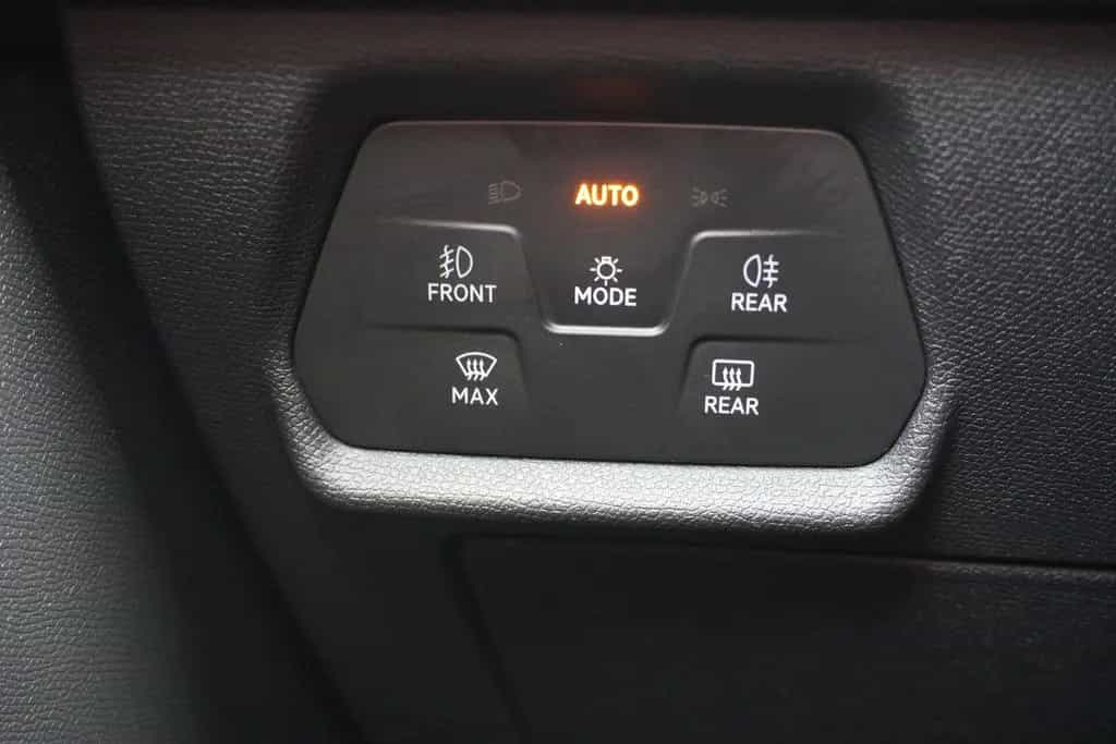 Cupra Formentor 2.0 TSI VZ DSG LED Navi DAB ACC Kamera 10/2021-photo-17