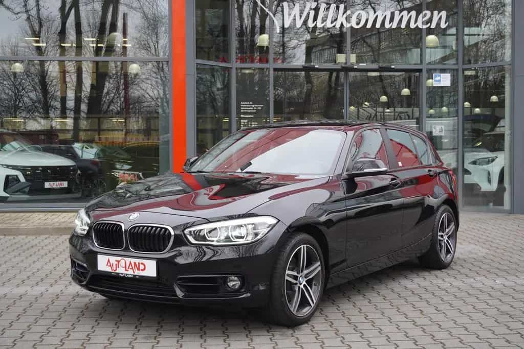 BMW 120 d Sport Line Klimaaut. LED Sitzheizung Leder 07/2019-photo-1