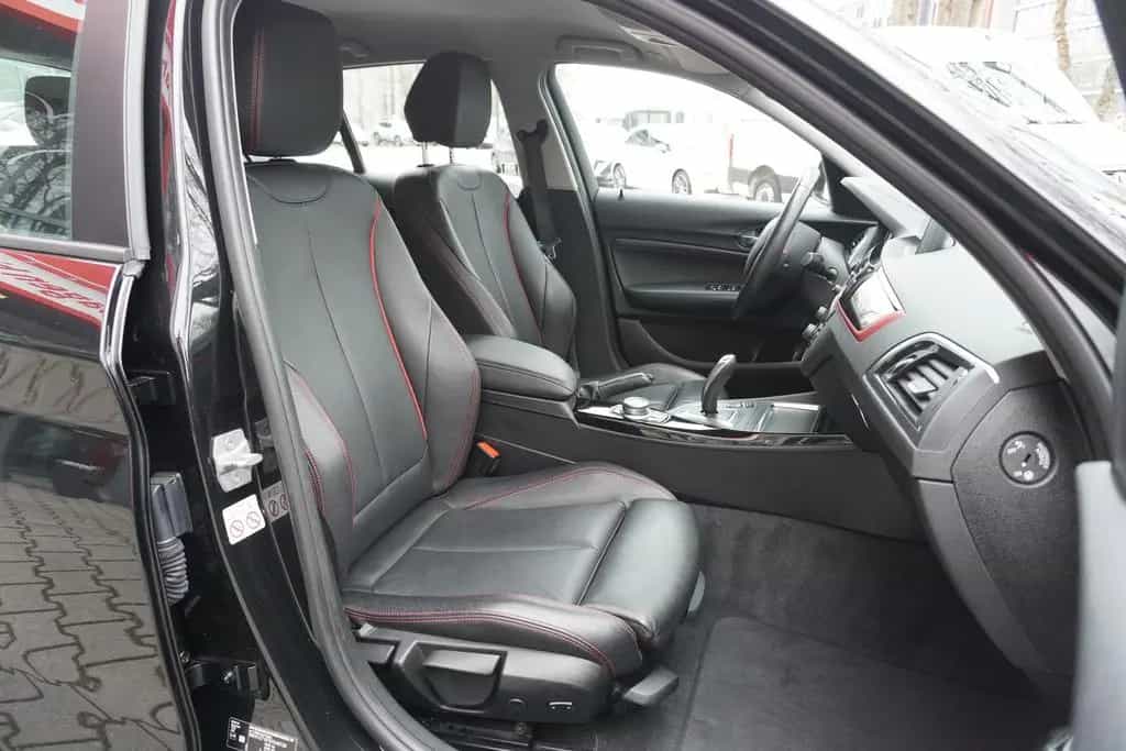 BMW 120 d Sport Line Klimaaut. LED Sitzheizung Leder 07/2019-photo-12