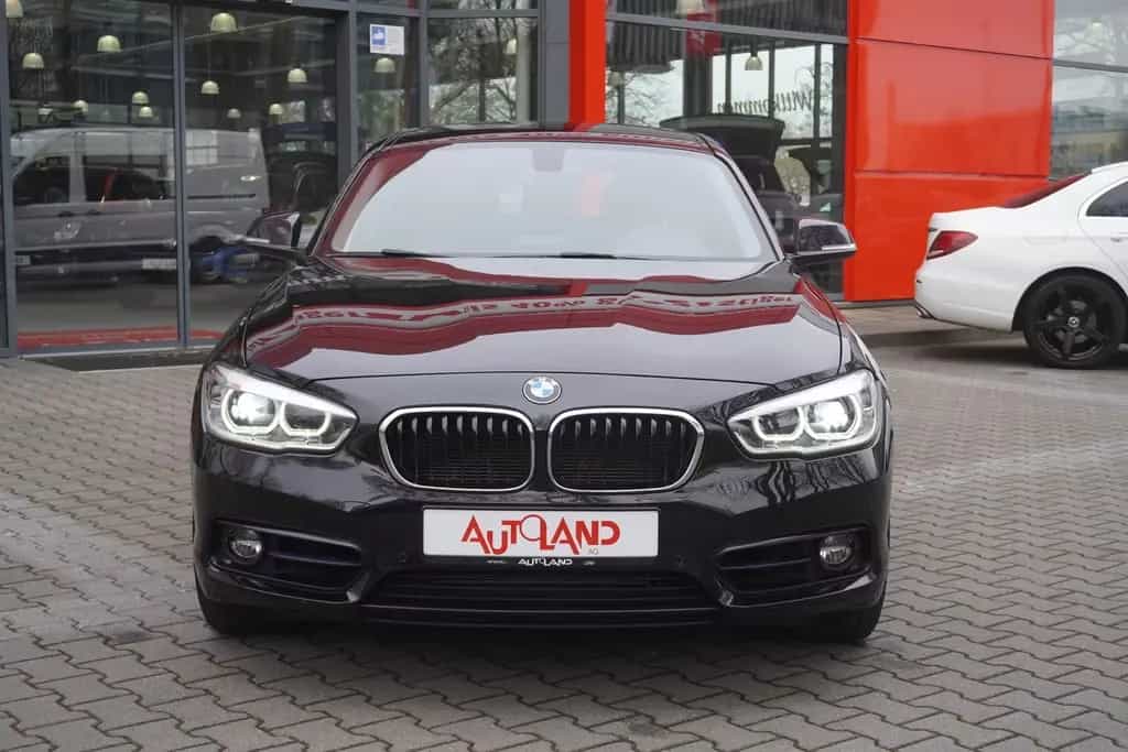 BMW 120 d Sport Line Klimaaut. LED Sitzheizung Leder 07/2019-photo-2