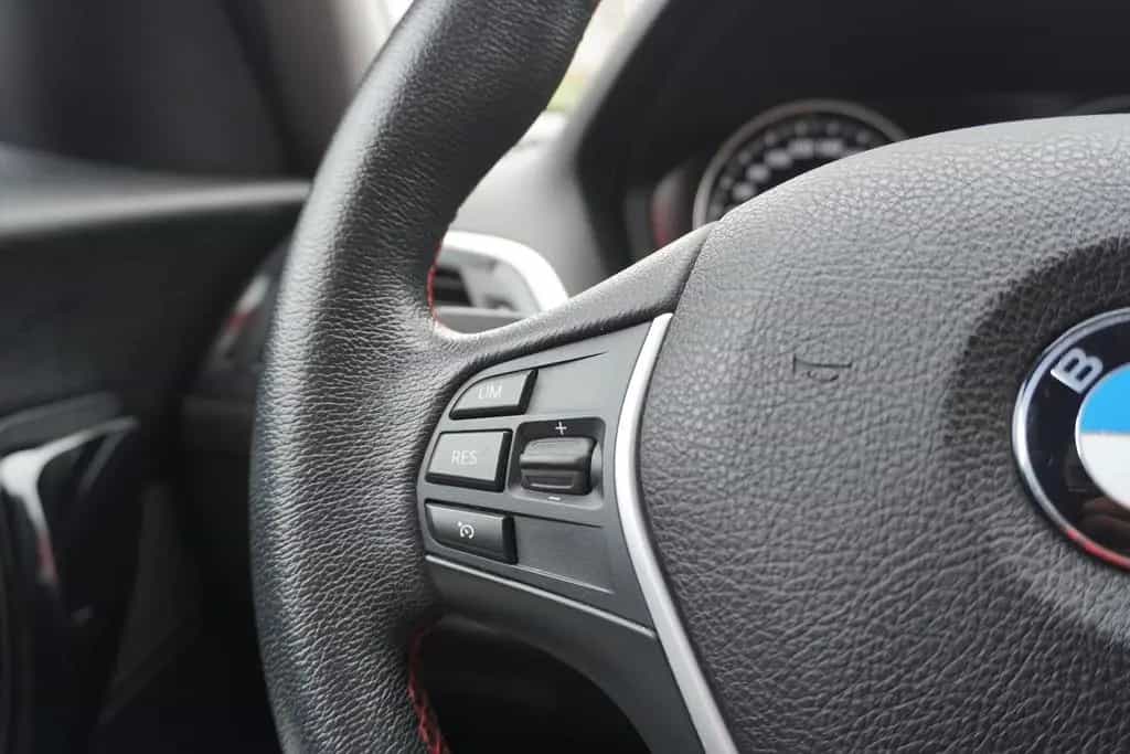 BMW 120 d Sport Line Klimaaut. LED Sitzheizung Leder 07/2019-photo-22