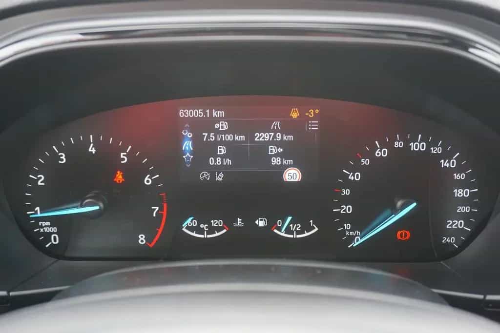 Ford Focus 1.0 EcoBoost ST-Line LED Panorama B&O Navi 03/2019-photo-17
