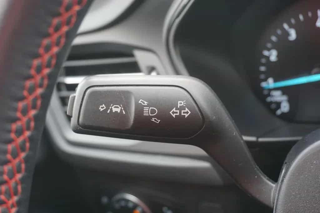 Ford Focus 1.0 EcoBoost ST-Line LED Panorama B&O Navi 03/2019-photo-18