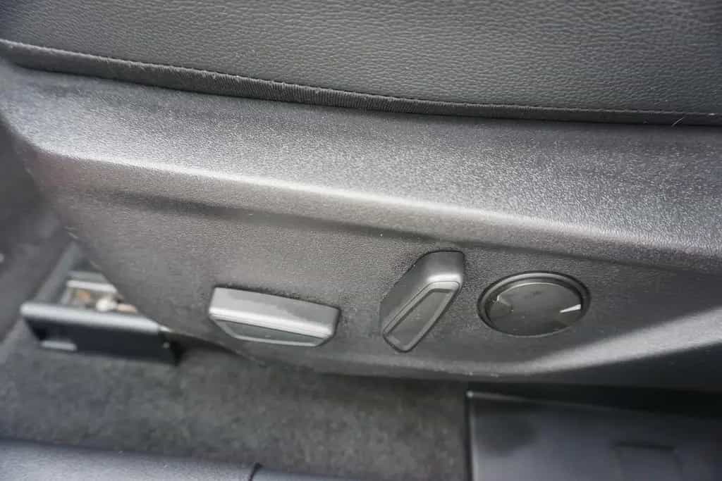 Ford Focus 1.0 EcoBoost ST-Line LED Panorama B&O Navi 03/2019-photo-26