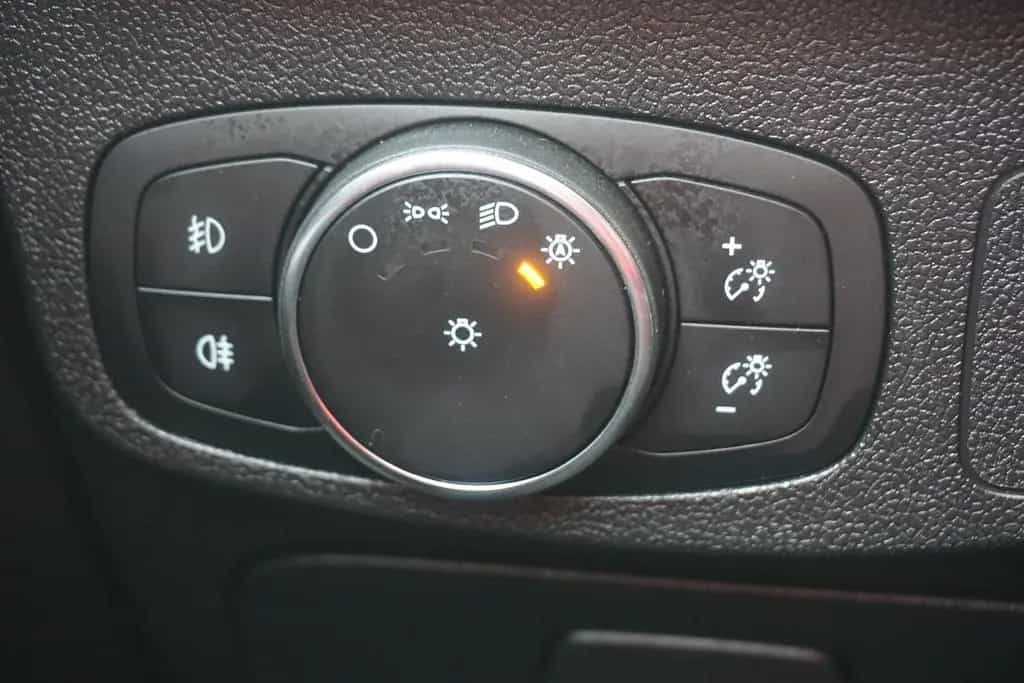 Ford Focus 1.0 EcoBoost ST-Line LED Panorama B&O Navi 03/2019-photo-28