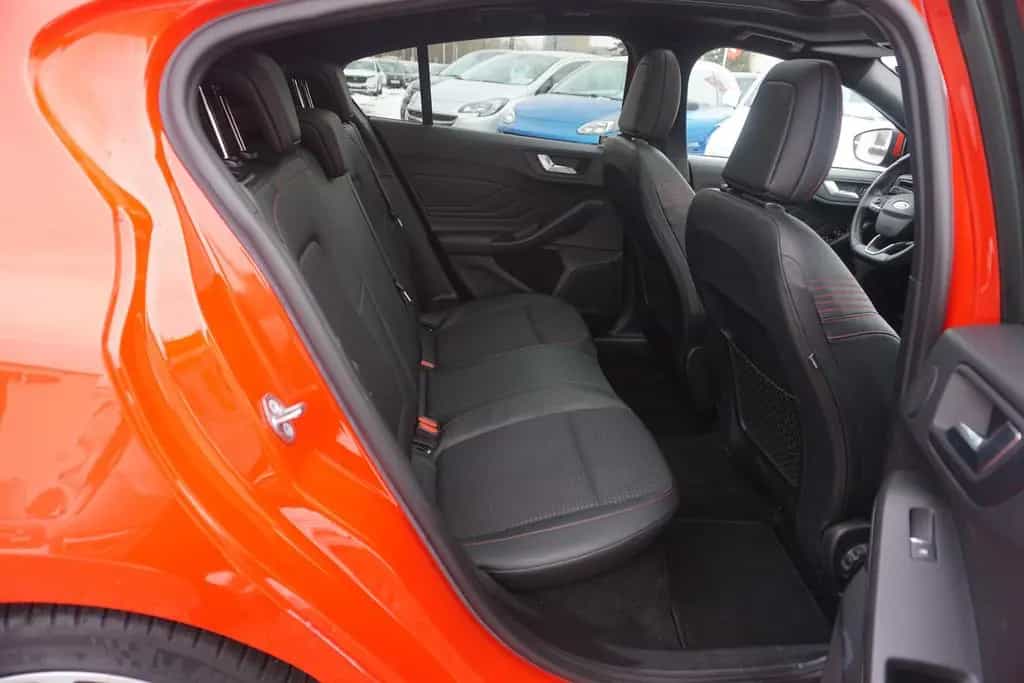 Ford Focus 1.0 EcoBoost ST-Line LED Panorama B&O Navi 03/2019-photo-32