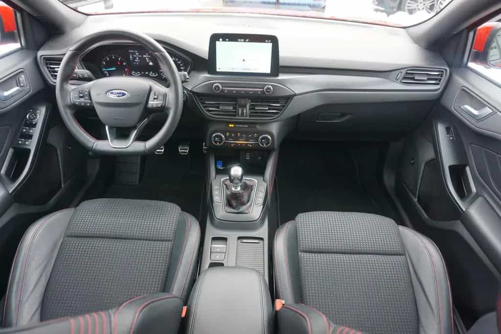 Ford Focus 1.0 EcoBoost ST-Line LED Panorama B&O Navi 03/2019-photo-5