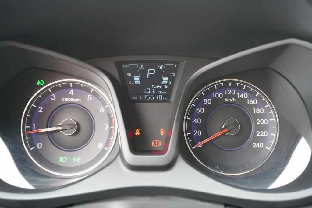 Hyundai ix20 1.6 Space 01/2019-photo-17