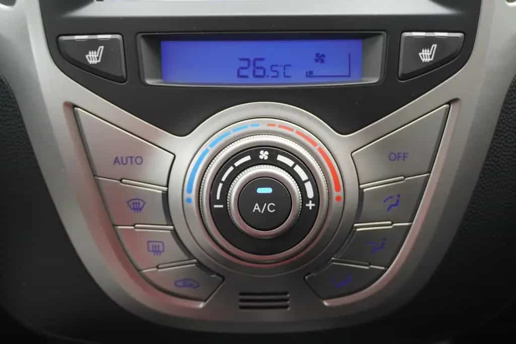 Hyundai ix20 1.6 Space 01/2019-photo-21