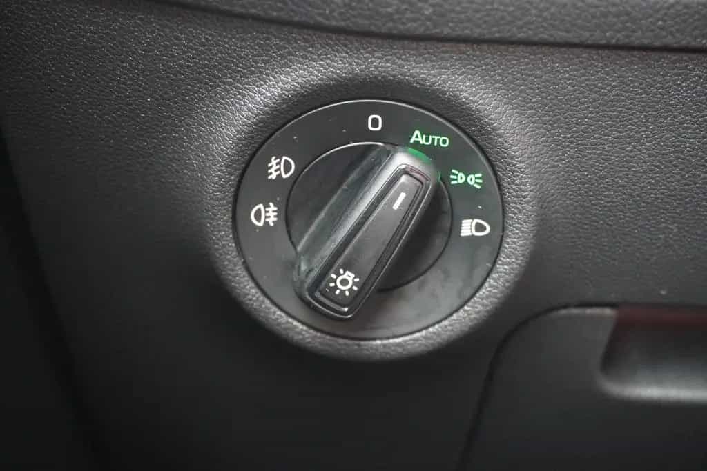 Skoda Kodiaq 1.5 TSI Soleil DSG ACC Standheizung AHK 09/2019-photo-26