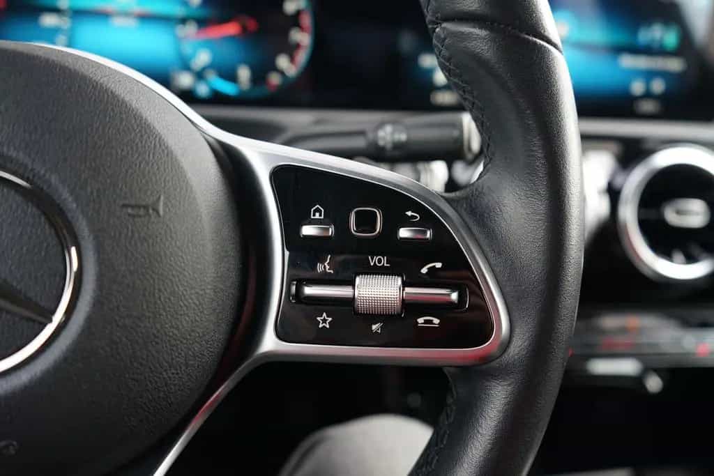 Mercedes-Benz A 200 A200 Progressive LED Navi Teilleder Kamera 10/2018-photo-20