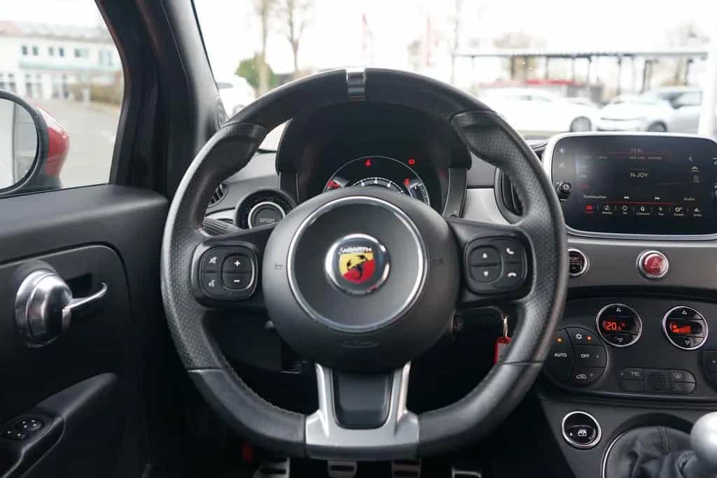 Abarth 595 1.4 Turismo Bi-Xenon Navi Leder PDC DAB 03/2019-photo-10