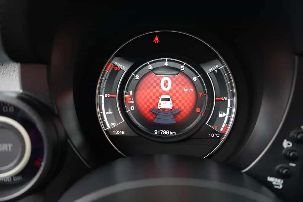 Abarth 595 1.4 Turismo Bi-Xenon Navi Leder PDC DAB 03/2019-photo-23