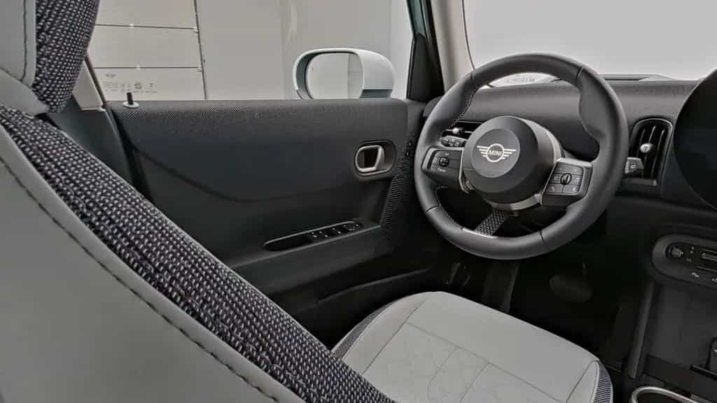 MINI Cooper C 5-Türer 01/2025-photo-10