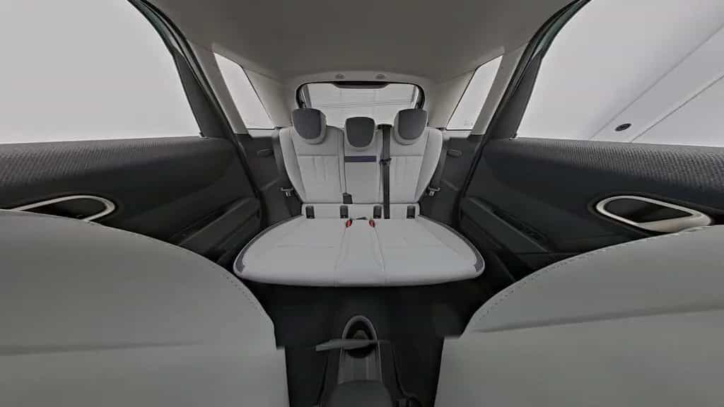 MINI Cooper C 5-Türer 01/2025-photo-13