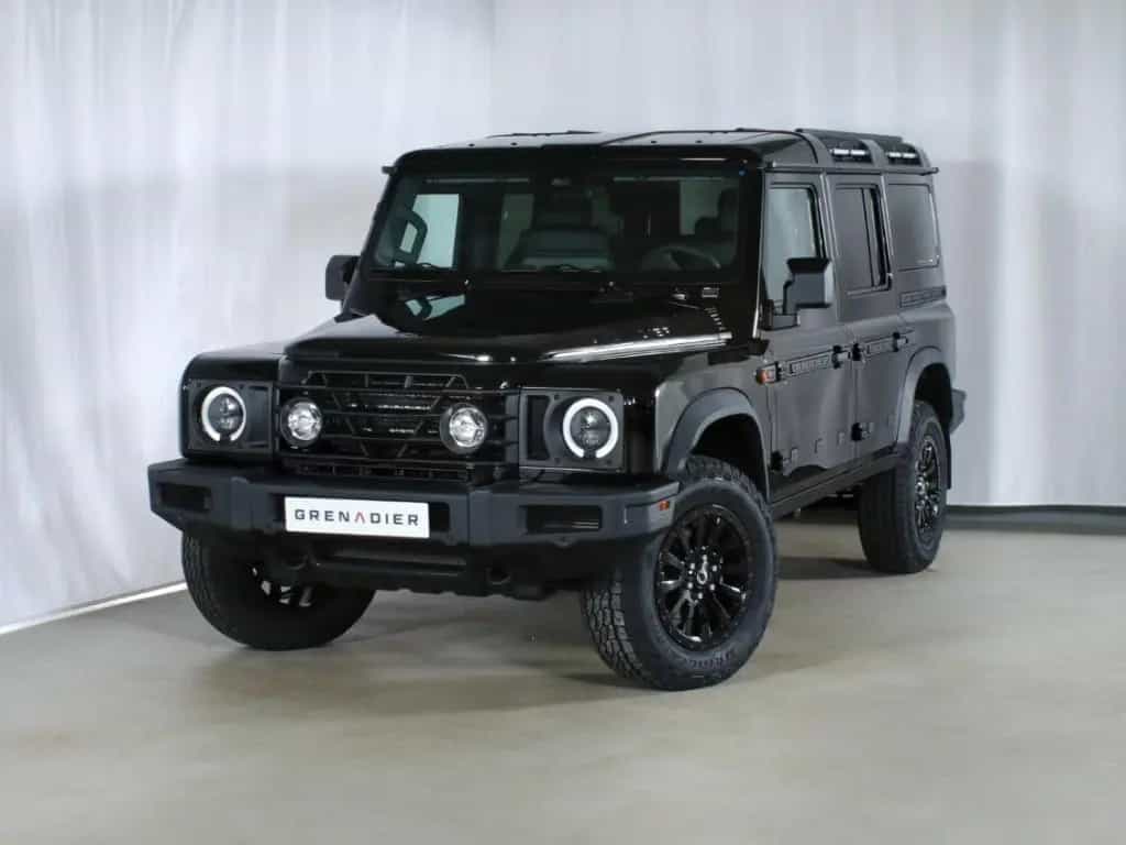 INEOS Grenadier *Black Edition* Safari Smooth Pack AHK null-photo-0