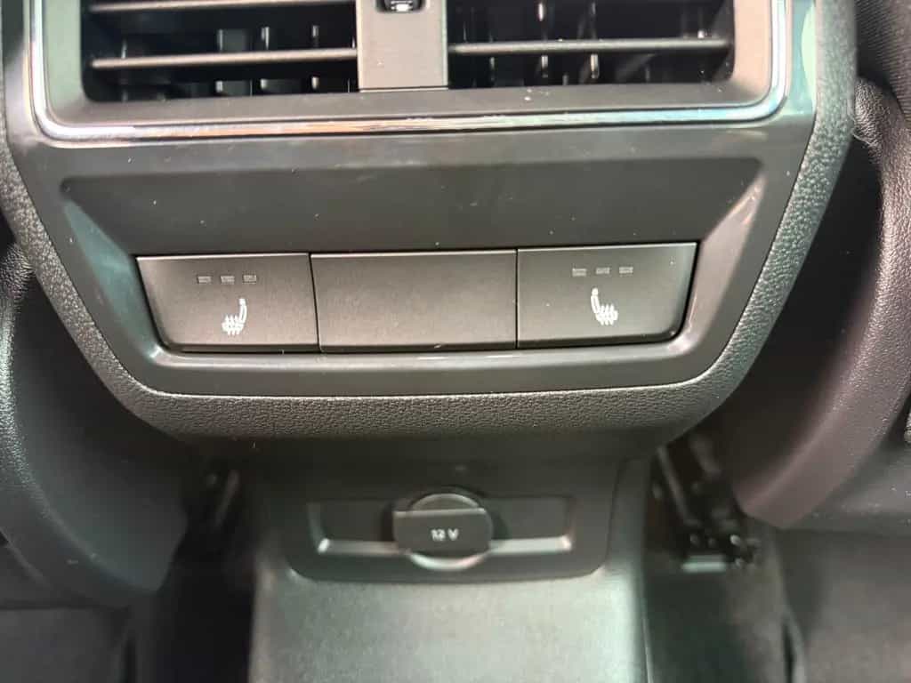Skoda Karoq 150 PS  DSG LED NAVI SHZ 4x DAB GRA WR 05/2022-photo-18