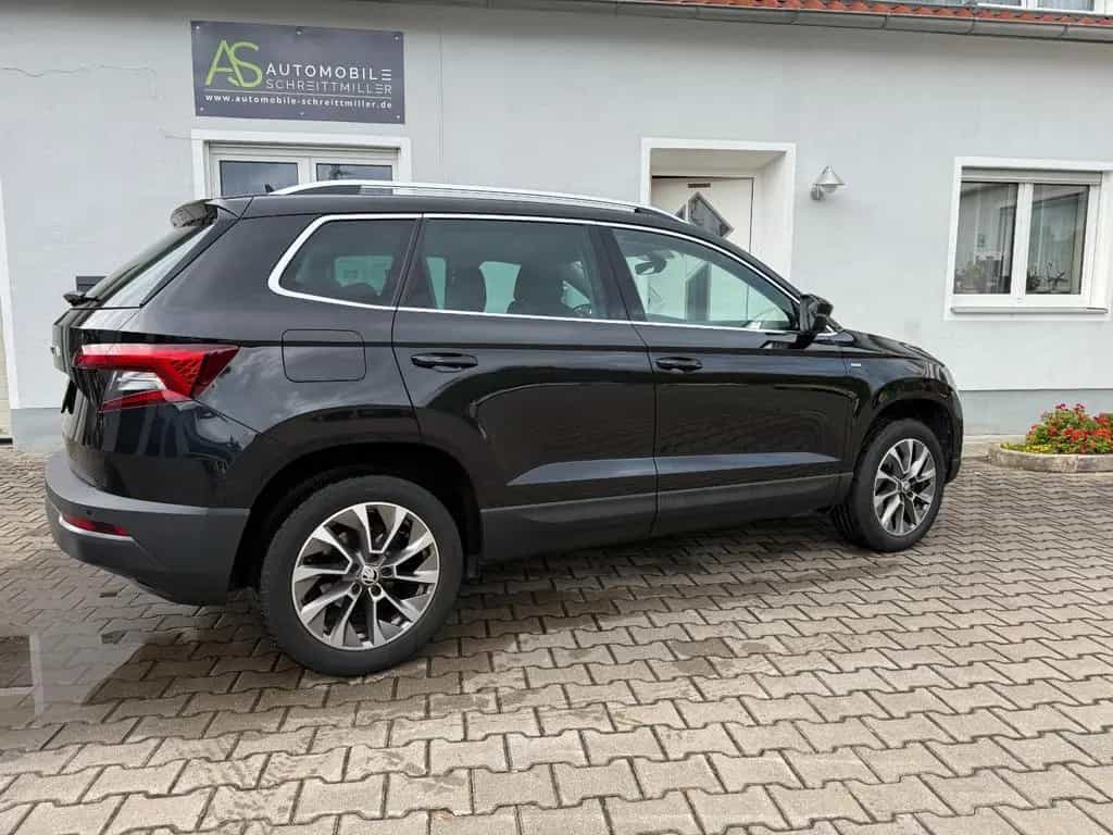 Skoda Karoq 150 PS  DSG LED NAVI SHZ 4x DAB GRA WR 05/2022-photo-4