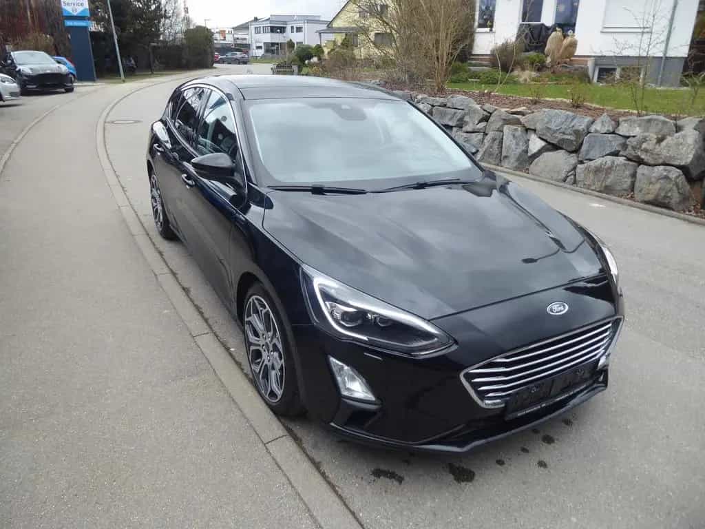 Ford Focus Titanium 10/2018-photo-2