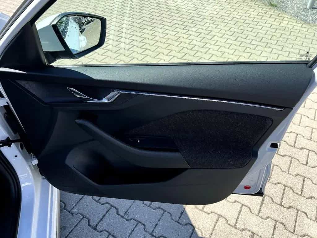 Skoda Kamiq 1.0 TSI DSG Style *LED Navi Sitzh. ACC DAB 02/2022-photo-19