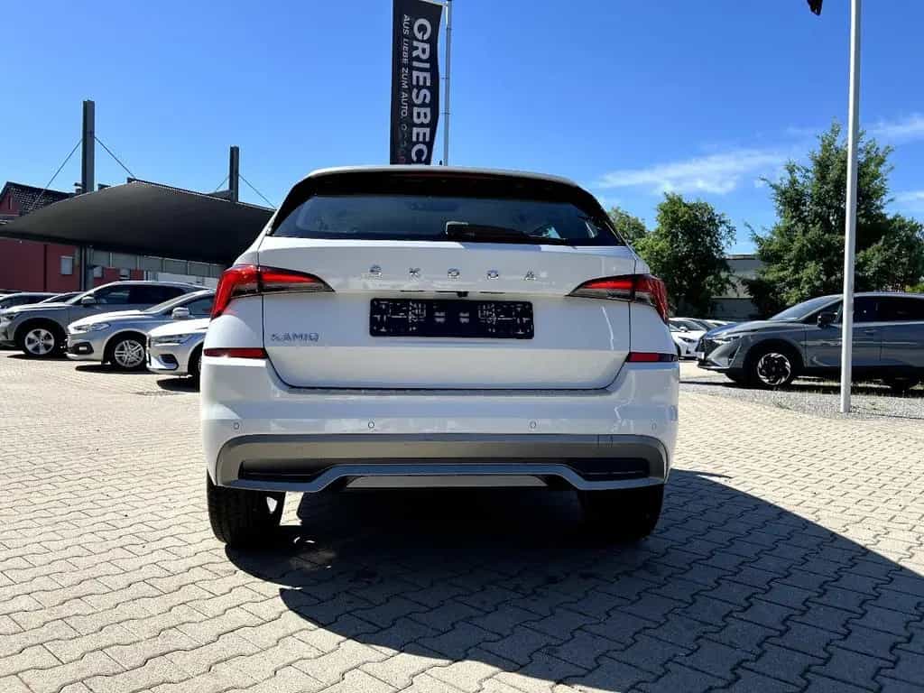 Skoda Kamiq 1.0 TSI DSG Style *LED Navi Sitzh. ACC DAB 02/2022-photo-2