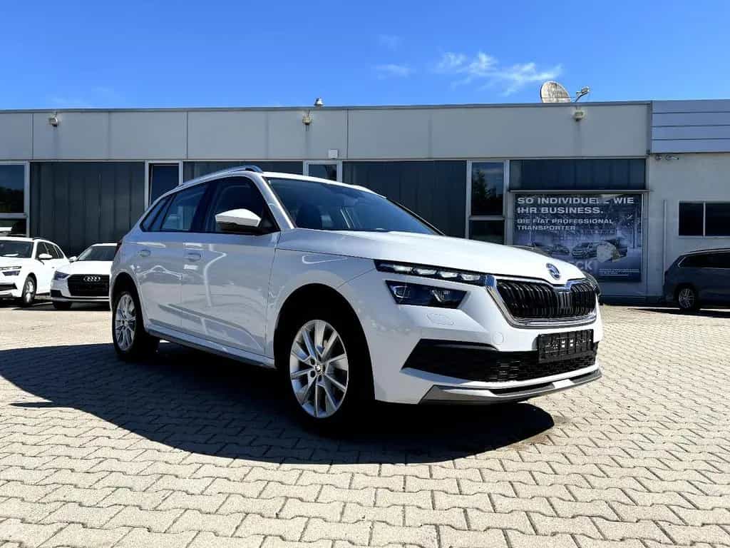 Skoda Kamiq 1.0 TSI DSG Style *LED Navi Sitzh. ACC DAB 02/2022-photo-4