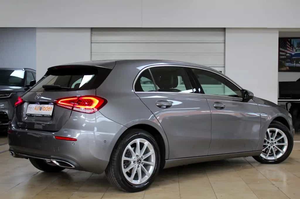 Mercedes-Benz A-Class 200 Aut. Progressive *LEDER*WIDESCREEN*F1*LED* 04/2018-photo-1