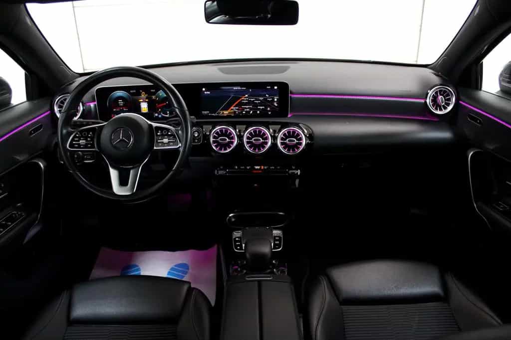 Mercedes-Benz A-Class 200 Aut. Progressive *LEDER*WIDESCREEN*F1*LED* 04/2018-photo-10