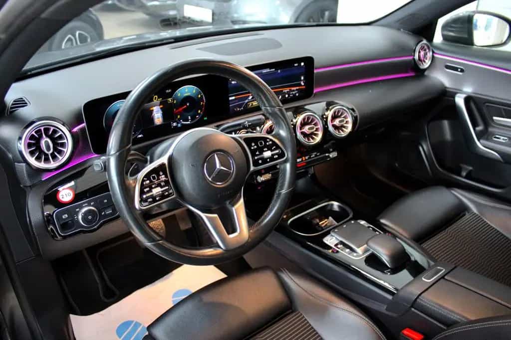 Mercedes-Benz A-Class 200 Aut. Progressive *LEDER*WIDESCREEN*F1*LED* 04/2018-photo-15