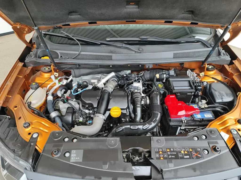 Dacia Duster 1.5 dCi Prestige AHK|Navi|Leder|RFK 01/2018-photo-28