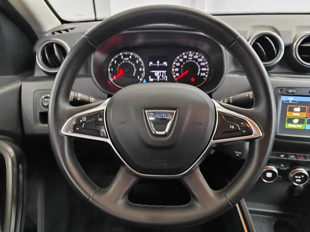 Dacia Duster 1.5 dCi Prestige AHK|Navi|Leder|RFK 01/2018-photo-8