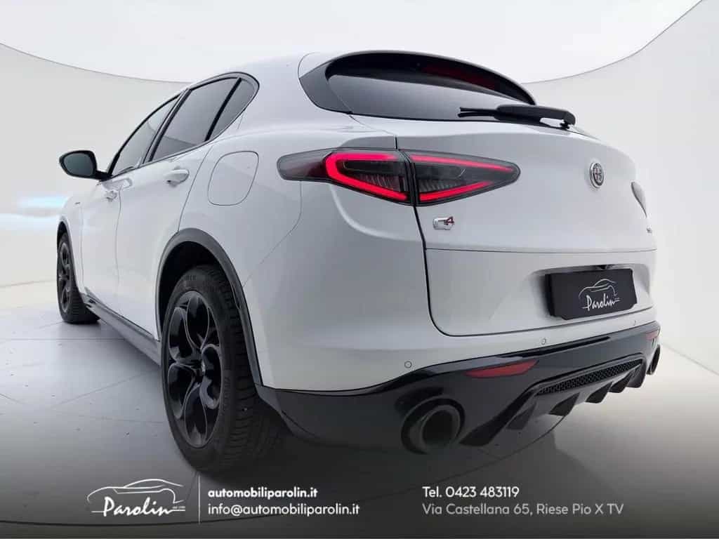 Alfa Romeo Stelvio 2.0 t Veloce Q4 280cv auto 01/2023-photo-12