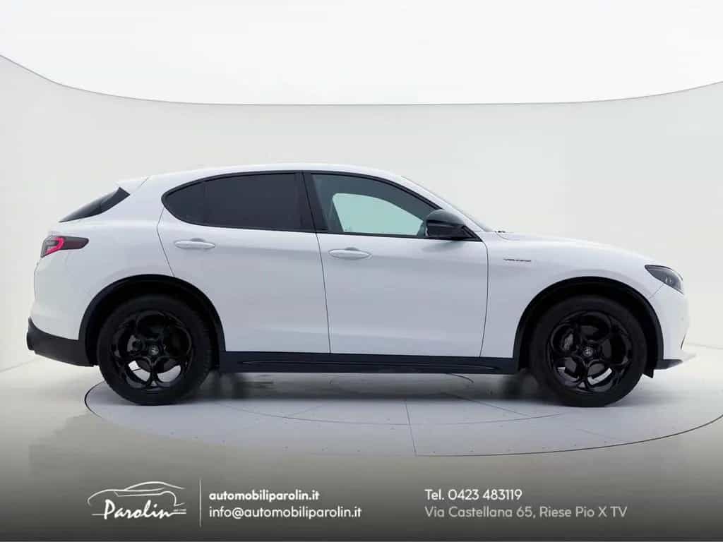 Alfa Romeo Stelvio 2.0 t Veloce Q4 280cv auto 01/2023-photo-3