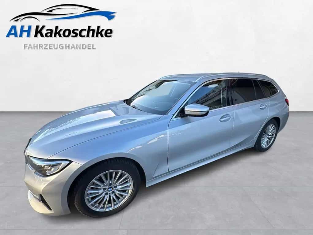 BMW 320 320 d xDrive Touring Luxury Line HUD Carplay 08/2020-photo-5