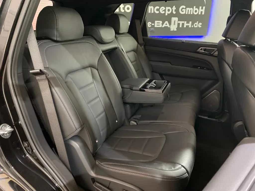 KGM Rexton Black 2,2d 8AT +4WD+360°+LED+ACC null-photo-16