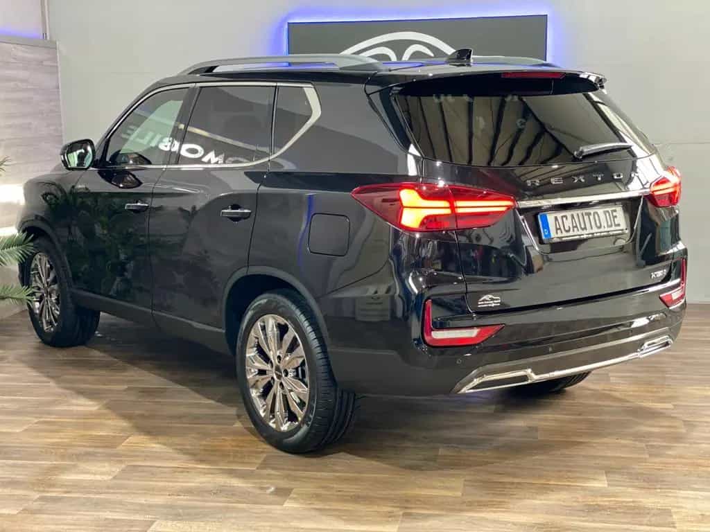 KGM Rexton Lux 2,2d 8AT +4WD+360°+LED+ACC null-photo-5