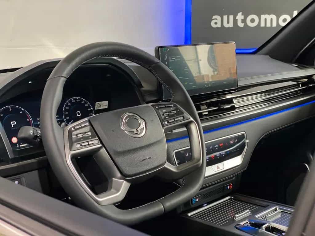 KGM Rexton Lux 2,2d 8AT +4WD+360°+LED+ACC null-photo-9