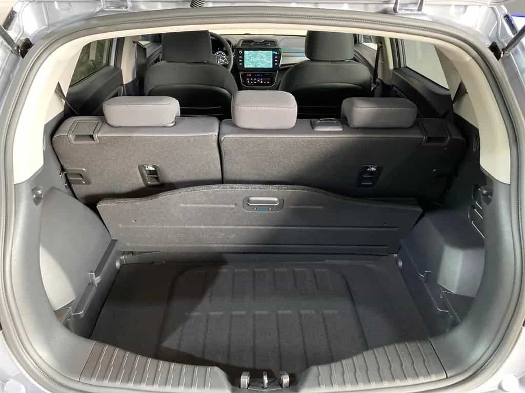 KGM Tivoli 1,5P 2WD Nomad +Automatik +Digitaltacho null-photo-29
