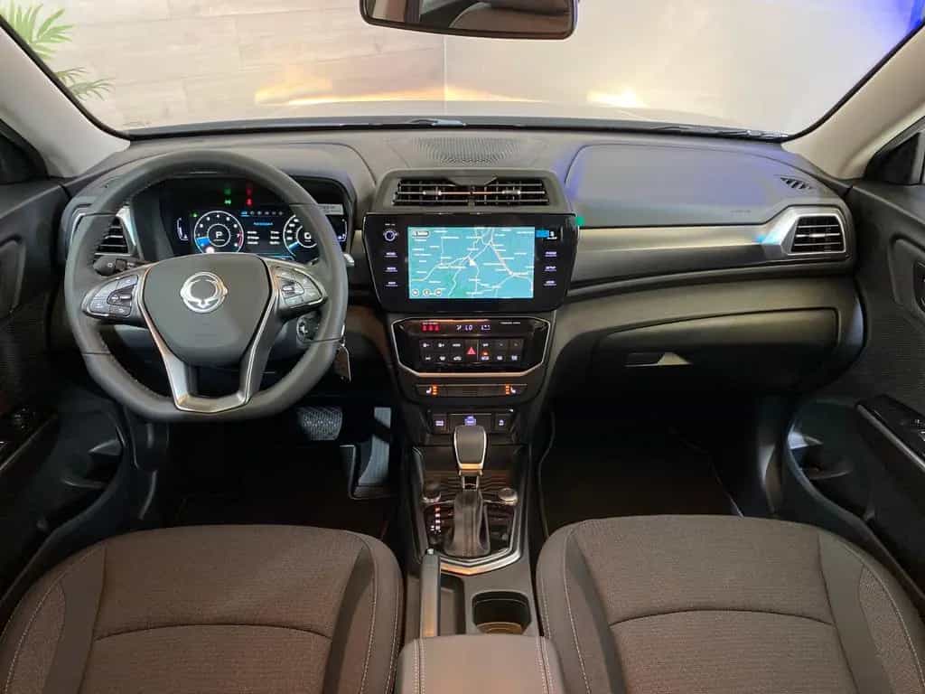KGM Tivoli 1.5 T-GDI Nomad +6AT+Klima+Digital+KAMERA null-photo-16