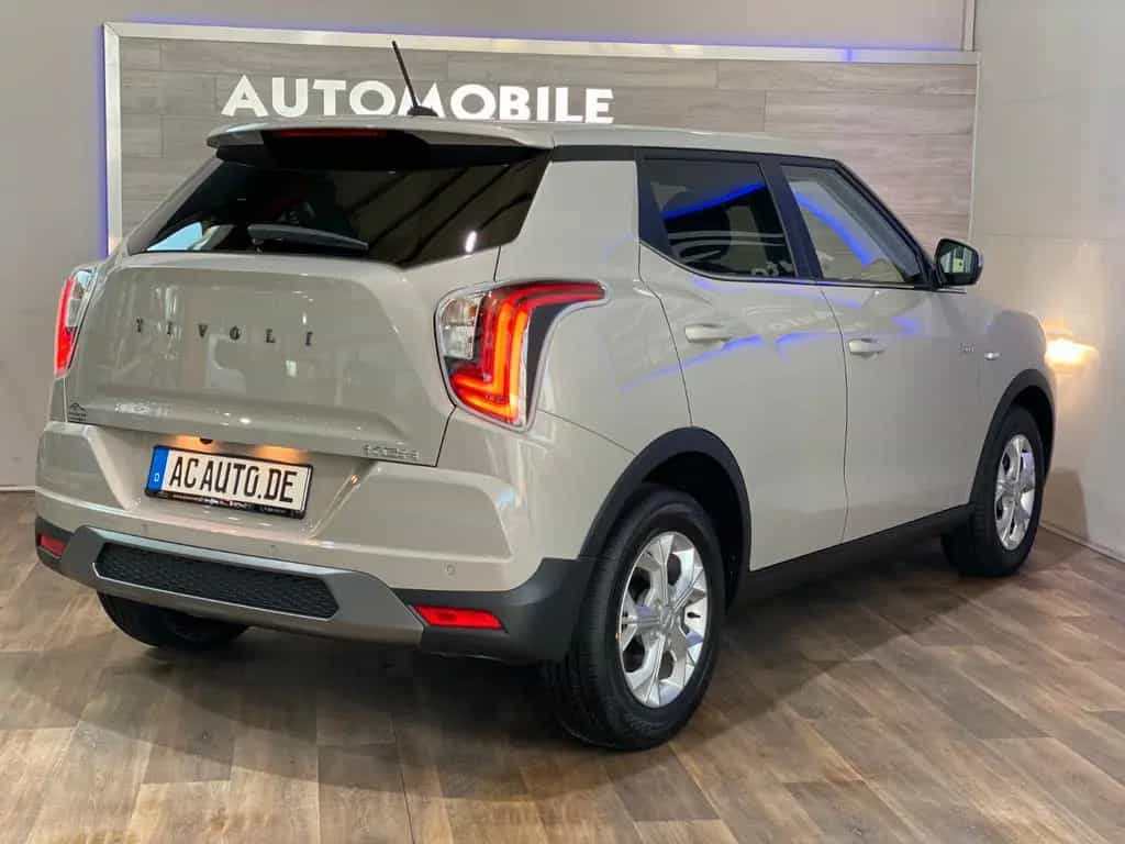 KGM Tivoli 1.5 T-GDI Nomad +6AT+Klima+Digital+KAMERA null-photo-7