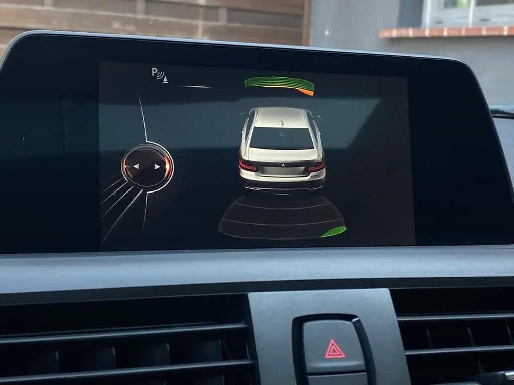 BMW 2 Series 220i Coupé Automatik Leder Schiebedach Navi SHZ 11/2015-photo-17