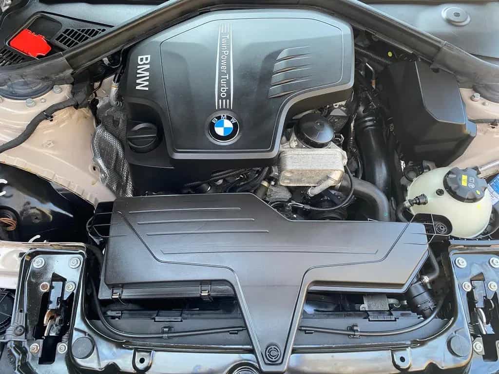 BMW 2 Series 220i Coupé Automatik Leder Schiebedach Navi SHZ 11/2015-photo-28