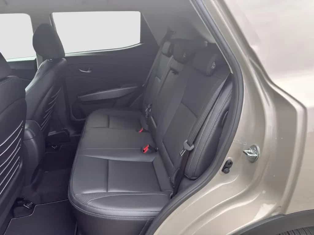 KGM Tivoli Nomad+ 1.5 T-GDi 120kW 6 AT AWD Navi Digi null-photo-10