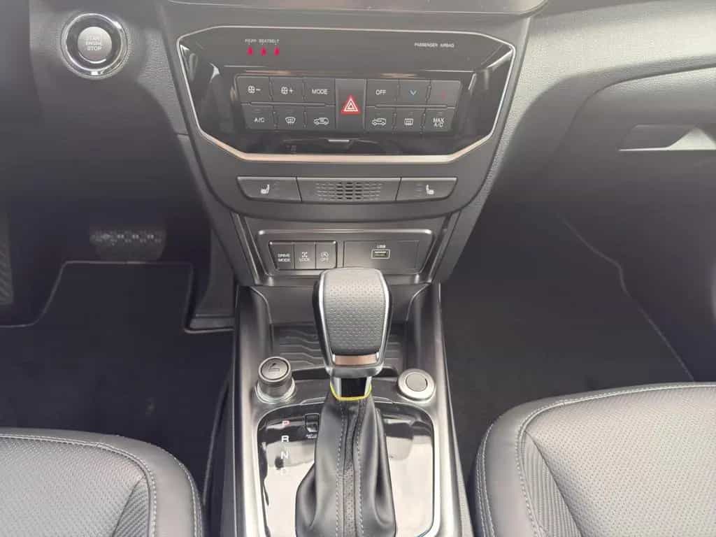 KGM Tivoli Nomad+ 1.5 T-GDi 120kW 6 AT AWD Navi Digi null-photo-18
