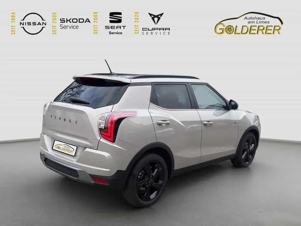 KGM Tivoli Nomad+ 1.5 T-GDi 120kW 6 AT AWD Navi Digi null-photo-4
