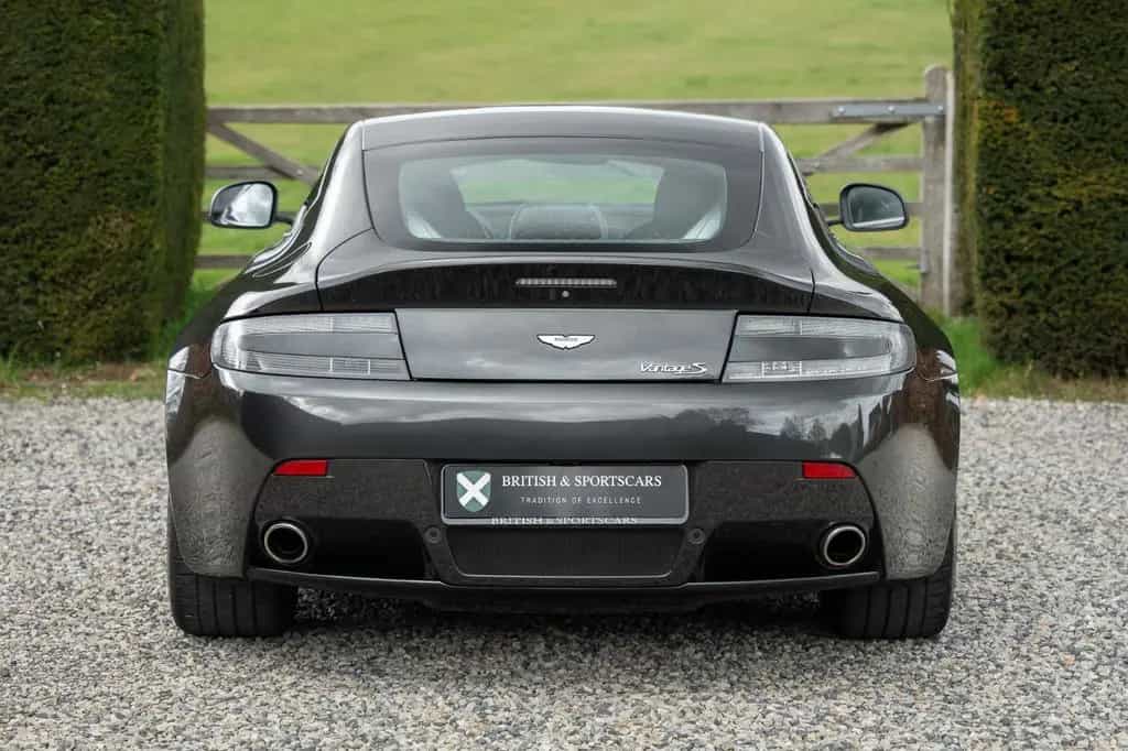 Aston Martin V8 Vantage S 4.7L SP10 - Full Service History 04/2015-photo-11